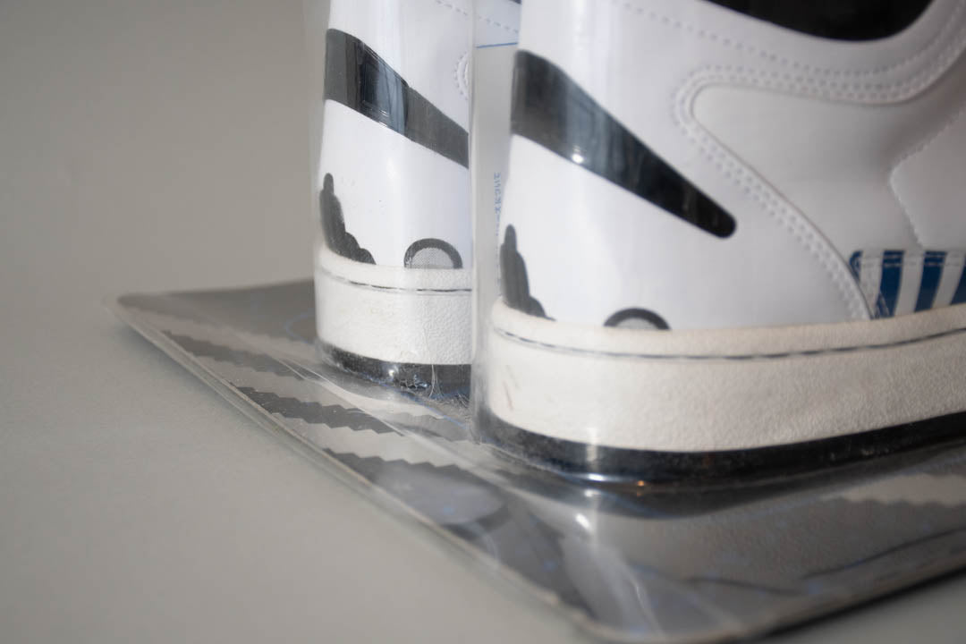 アディダス　スーパースケート　ストームトルーパー